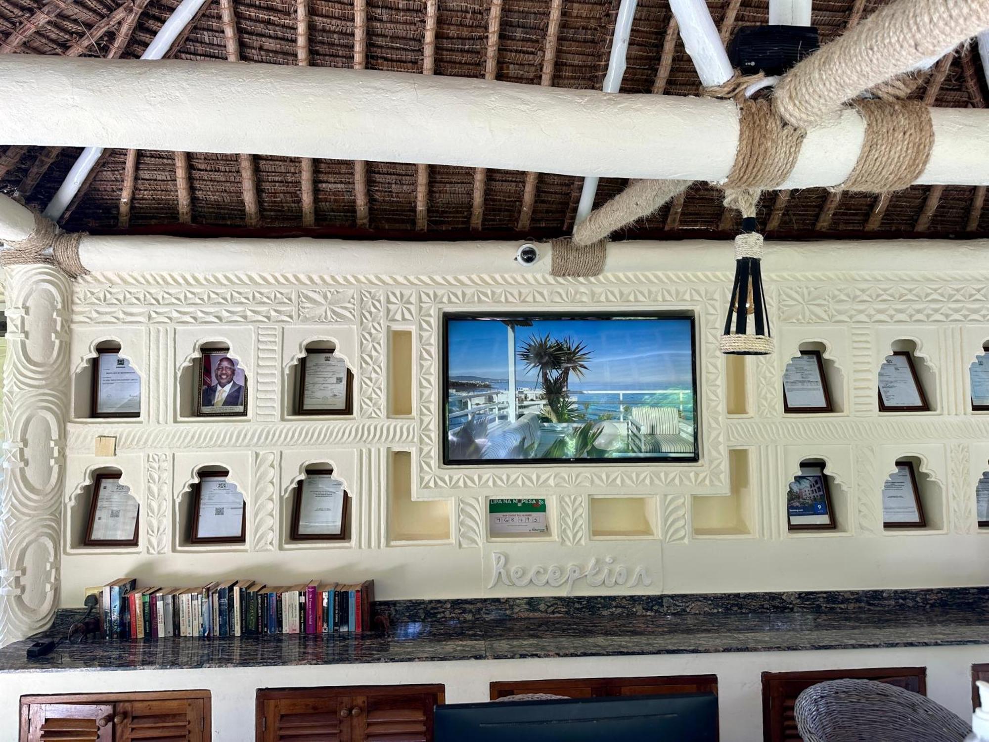 Amani Luxury Apartments Mombasa Luaran gambar