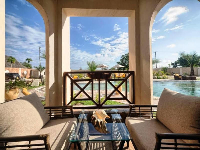 Amani Luxury Apartments Mombasa Luaran gambar